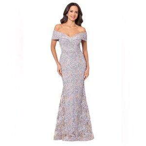 NWT Xscape Off-Shoulder Lace Maxi Dress in Silver and Cream